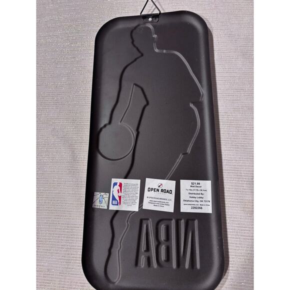 3D NBA Emblem Wall Hanging 7”X15” Great Condition! - Picture 4 of 5